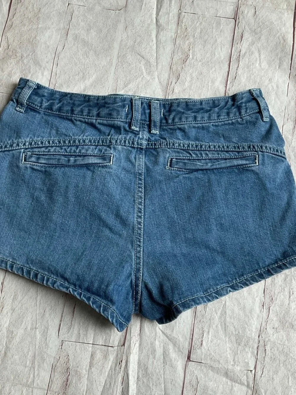 Free People Women's Waist Size 30 Sweet Surrender Jean Shorts Denim